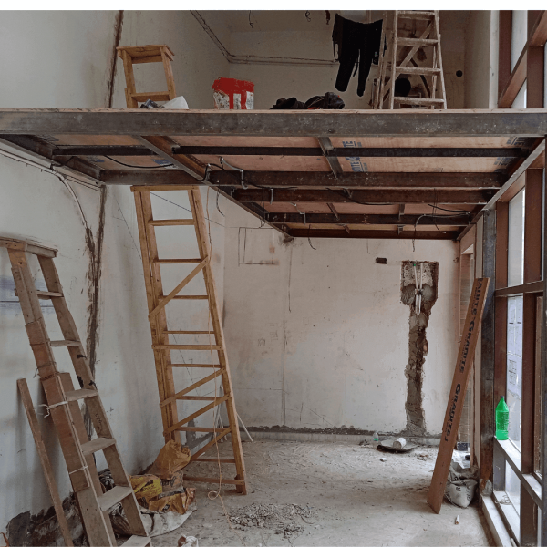 showroom-before